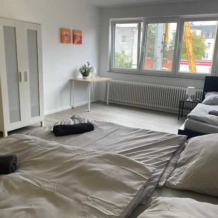 Schoene Zentrale Zimmer In Wilhelmshaven Apartment Exterior foto