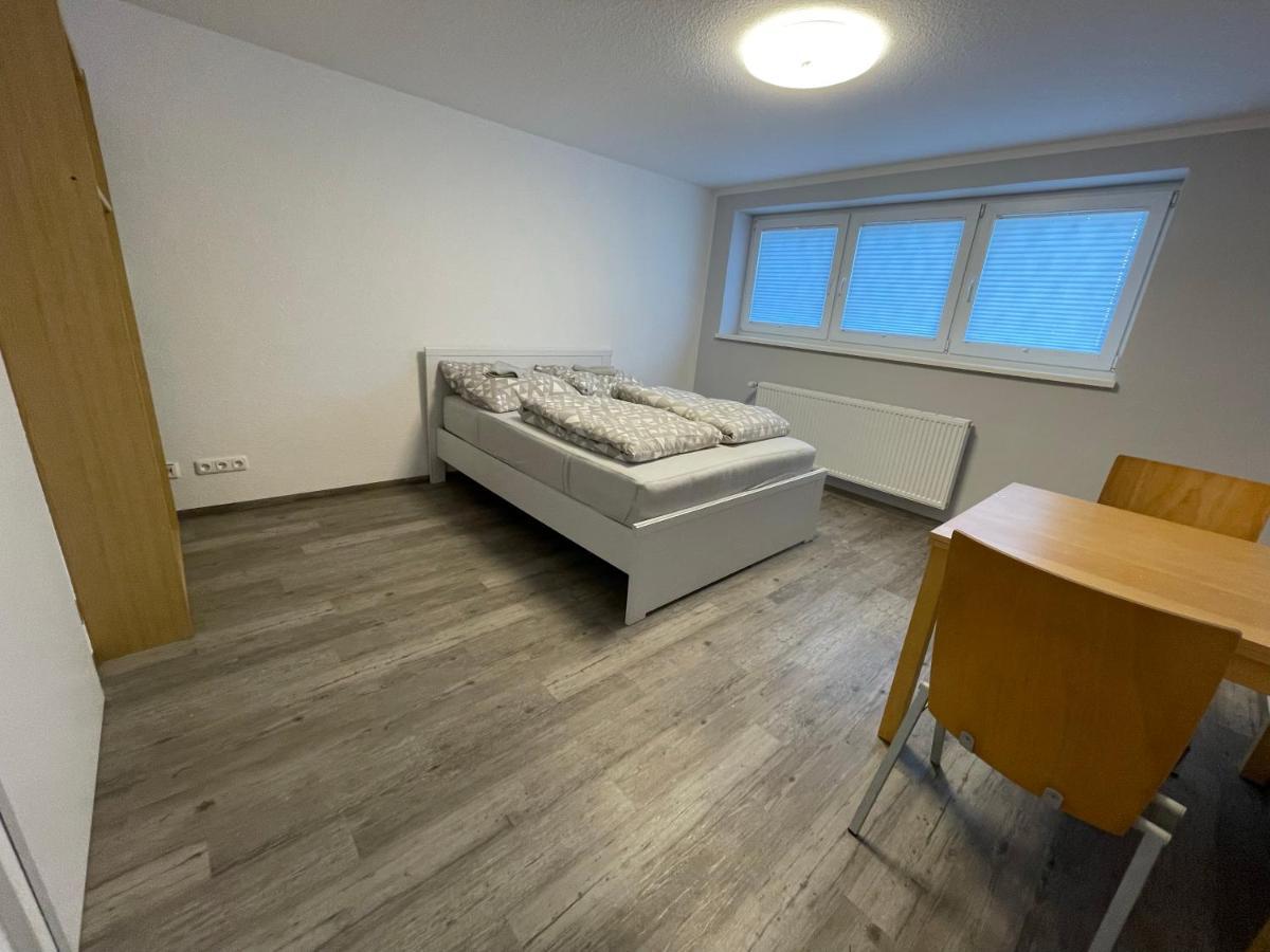 Schoene Zentrale Zimmer In Wilhelmshaven Apartment Exterior foto